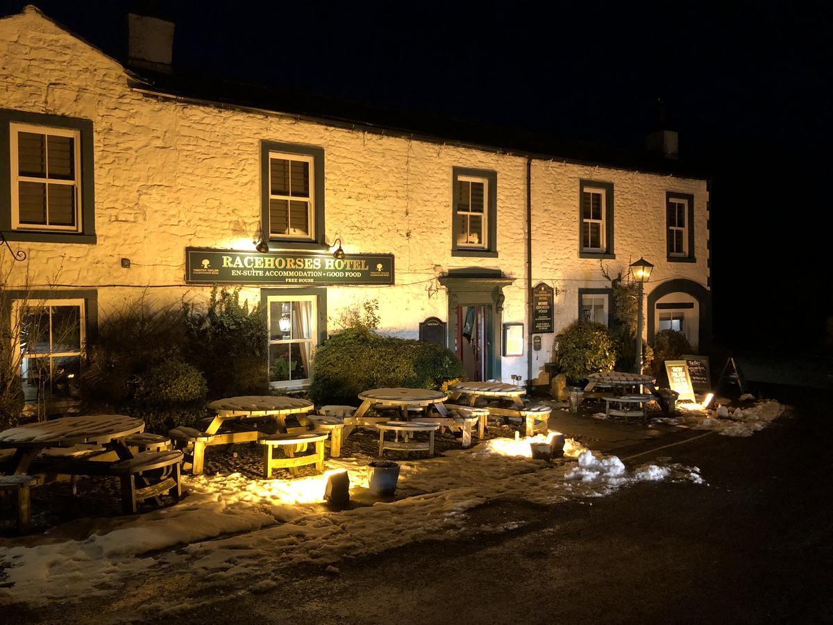The Racehorses Hotel 케틀웰 외부 사진